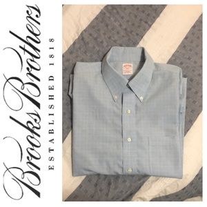 Men’s Brooks Brothers button up.
